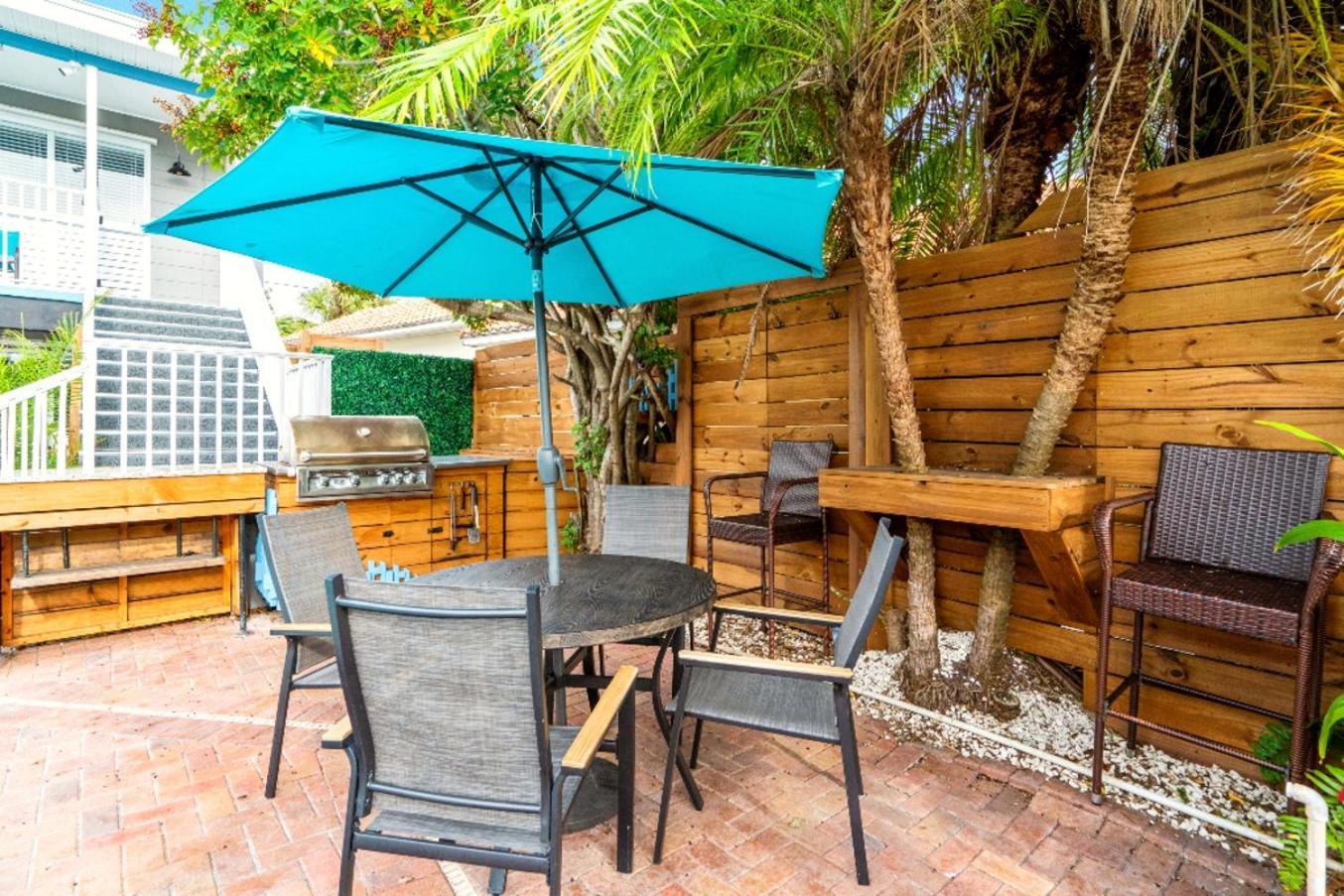 Boutique Beach Retreat 圣徒皮特海滩 外观 照片